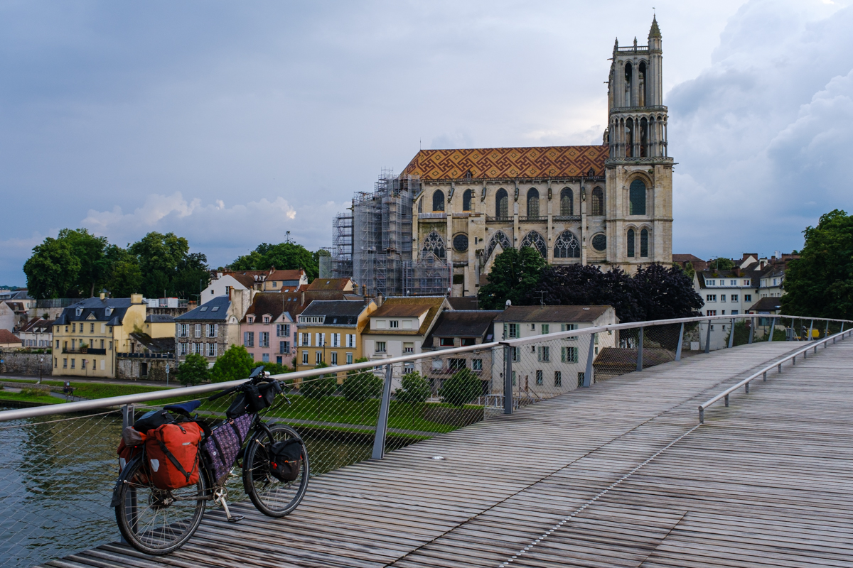 bicycle touring france