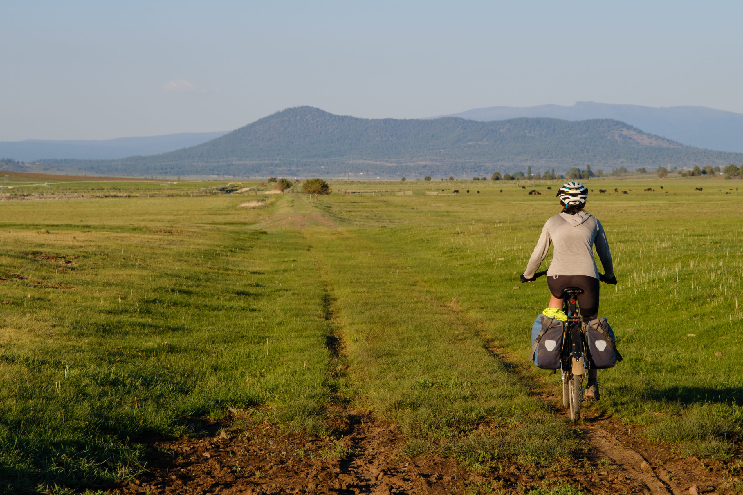 bicycle touring the oregon outback