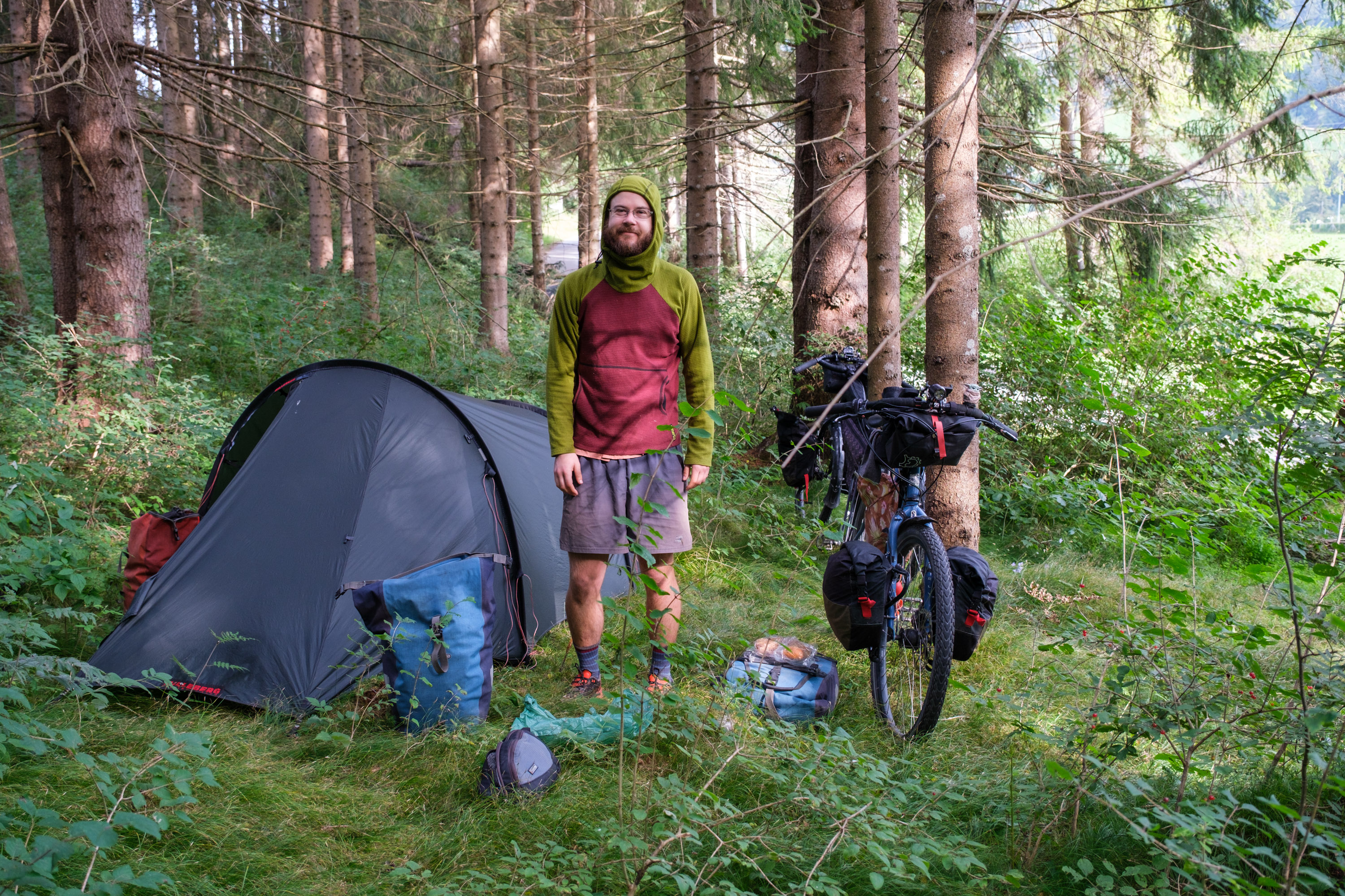 wild camping in italy