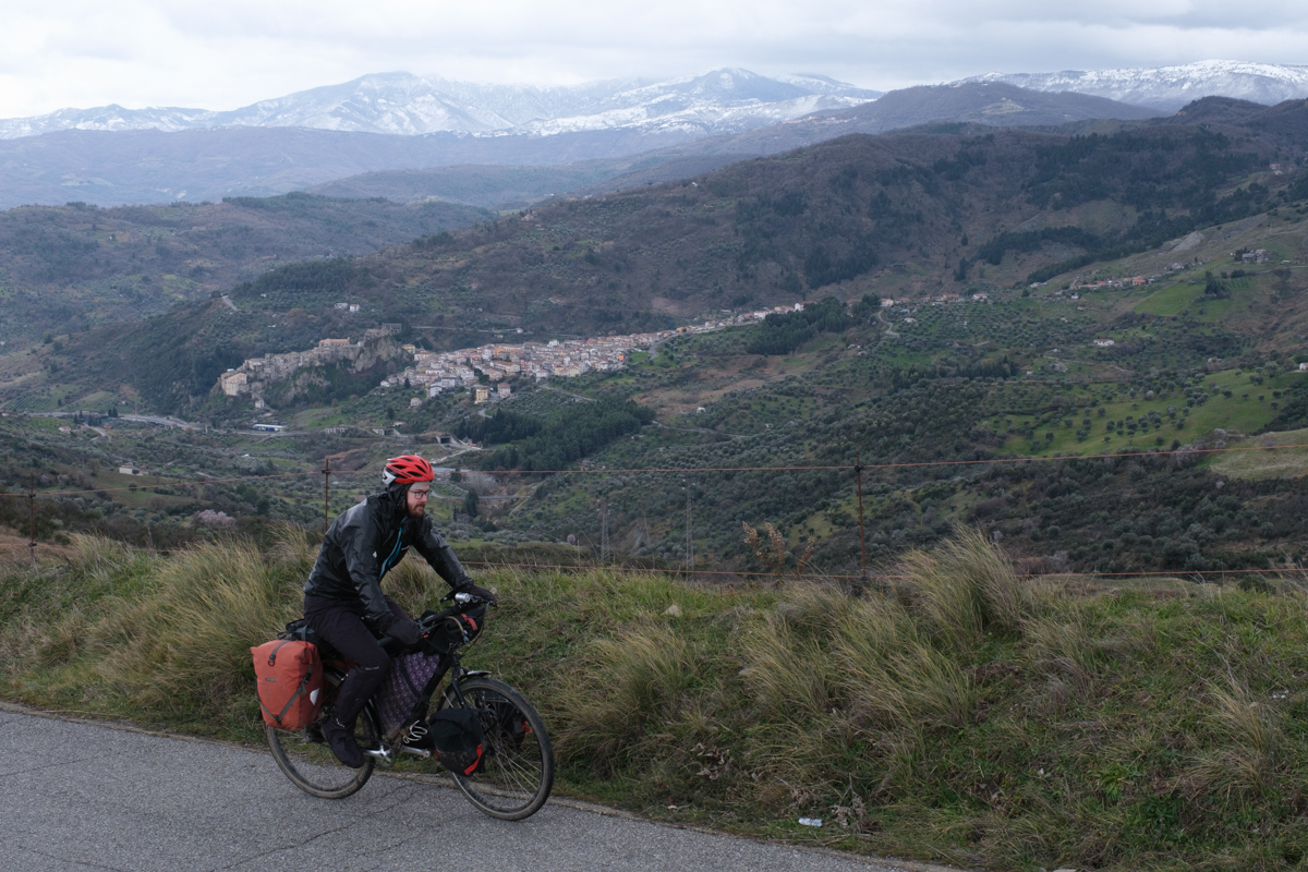 bicycle touring southern italy