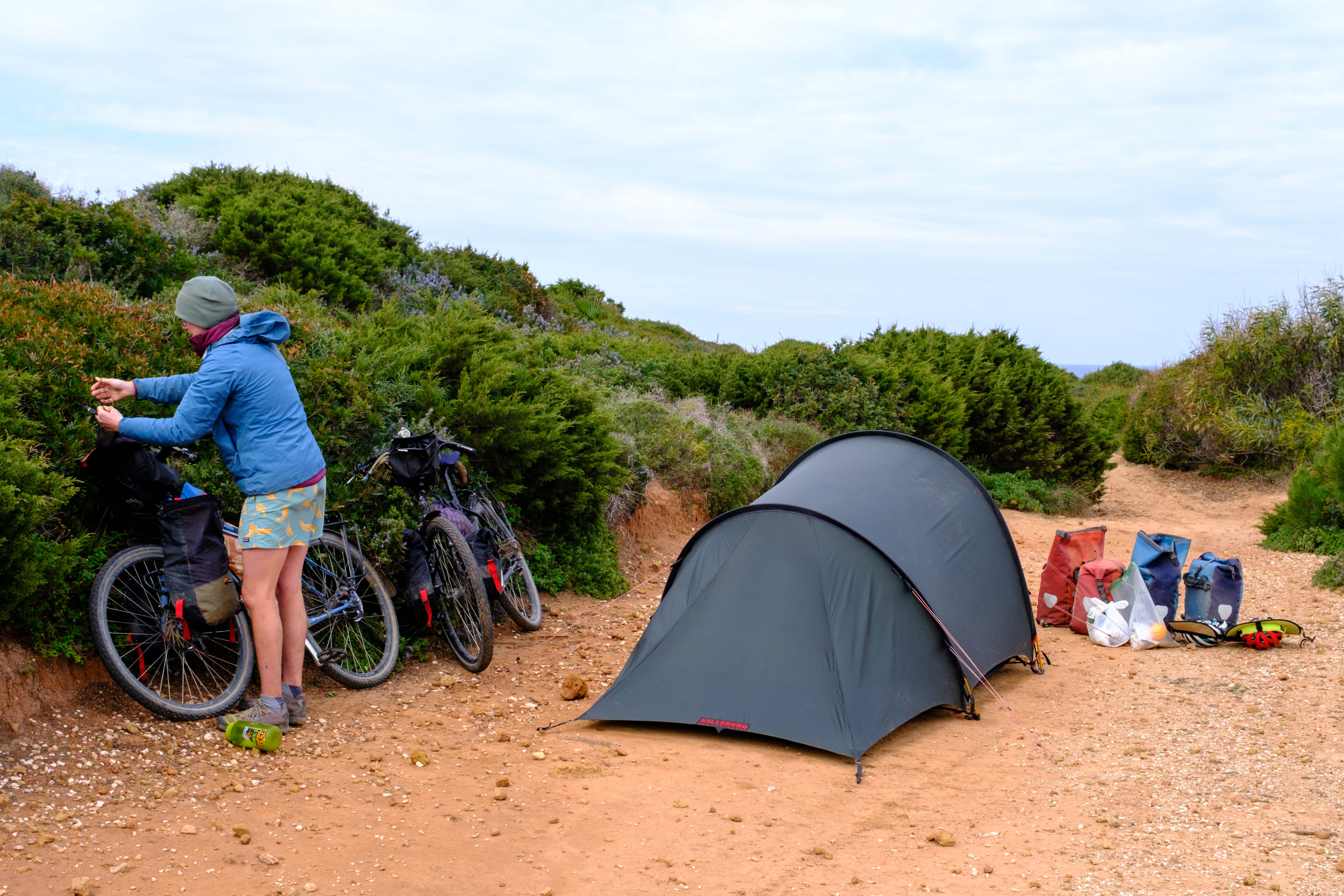 wild camping sardinia