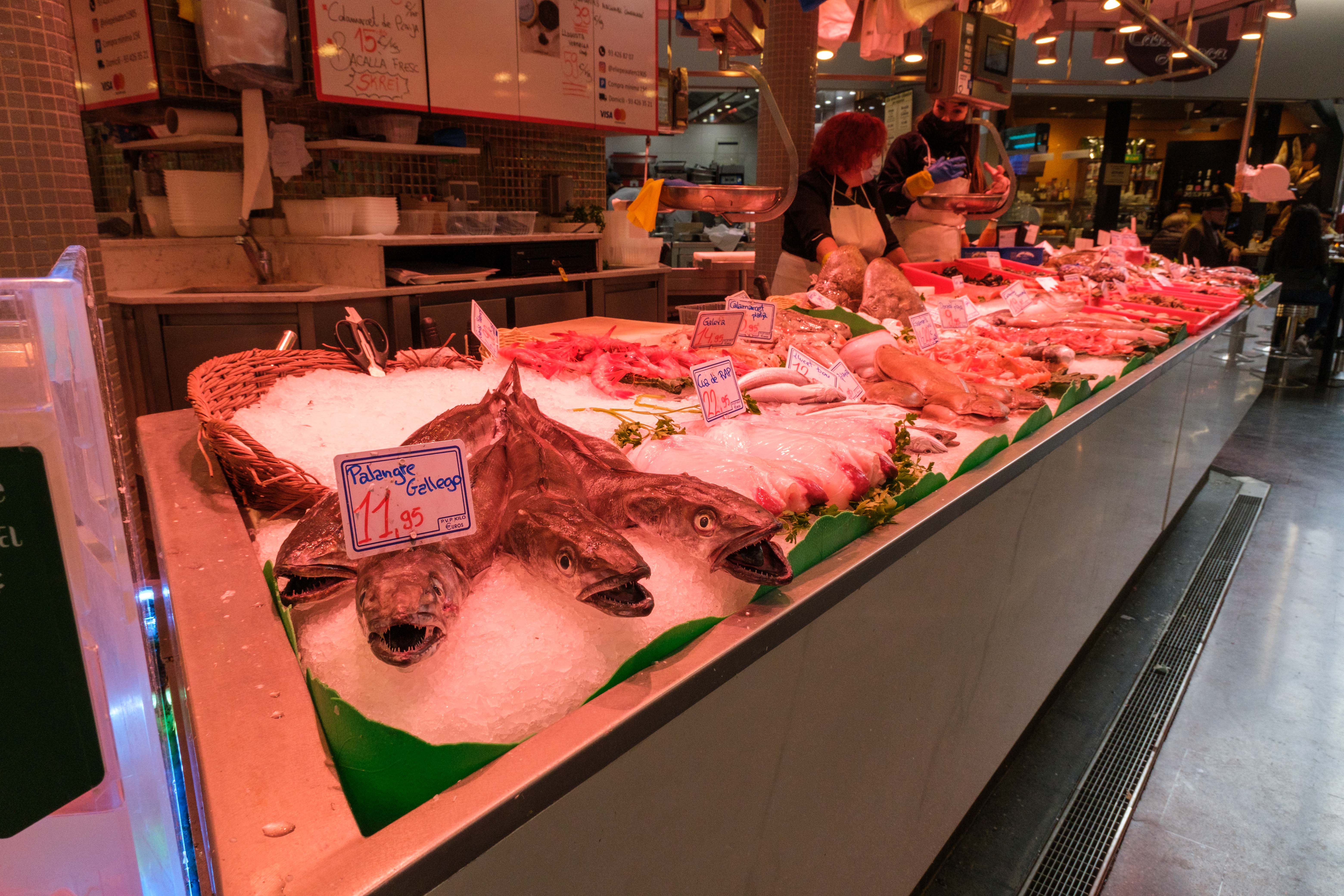 indoor fist market in barcelona