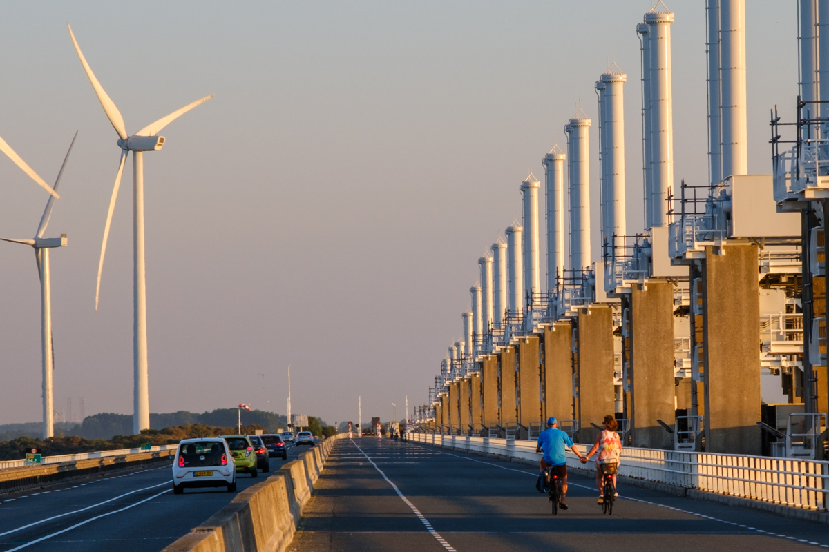 bicycle touring netherlands