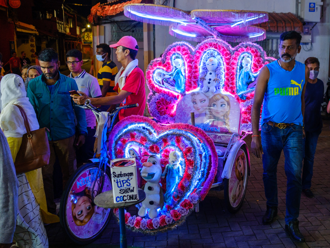 rickshaws in melaka