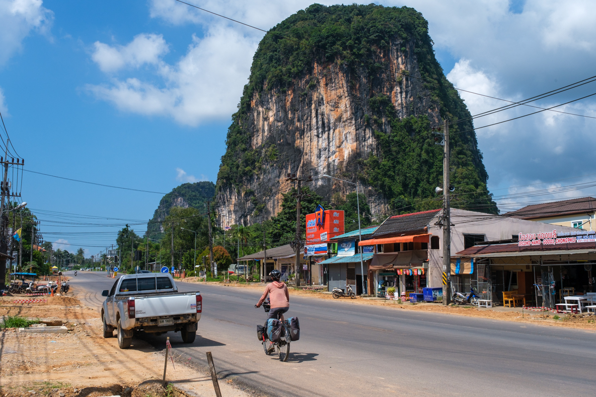 bicycle touring southern thailand
