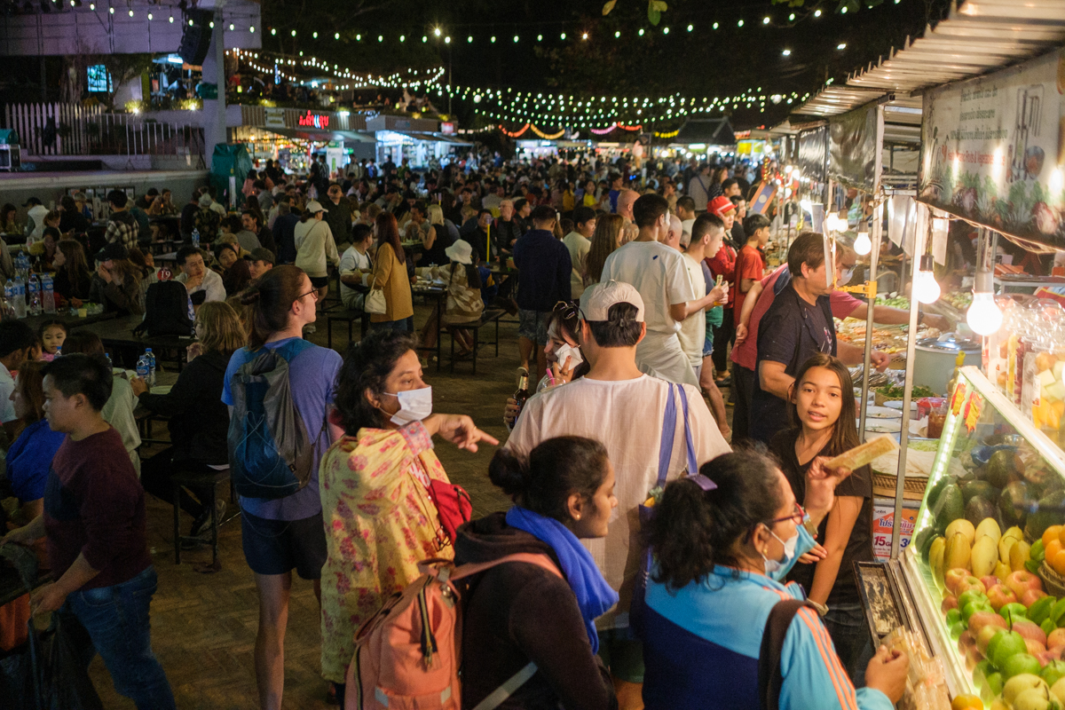 night market in luang prabang